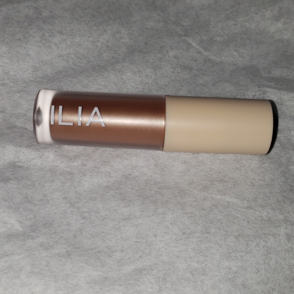Ilia Liquid Powder Chromatic Eye Tint